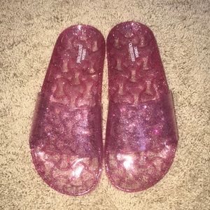 Urban Outfitters Pool Side Jellies!